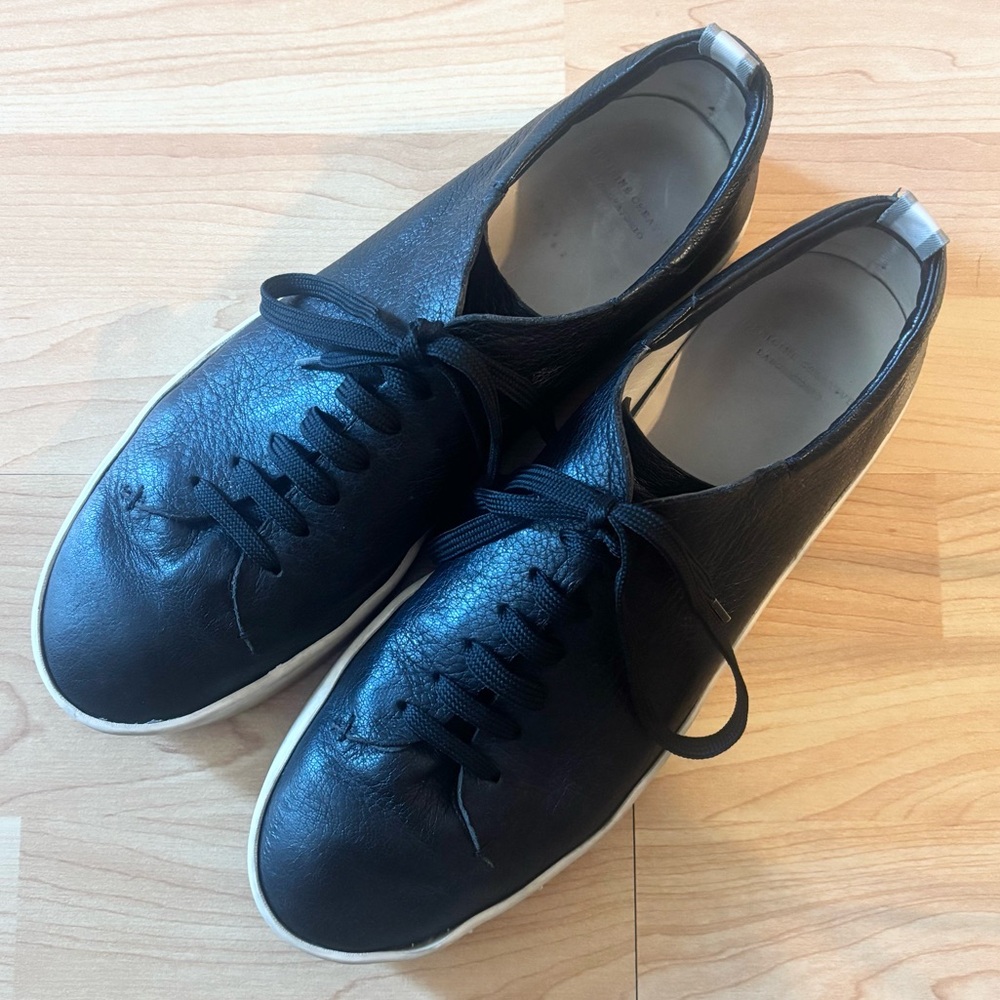 Officine Creative Grainy Leather Sneaker